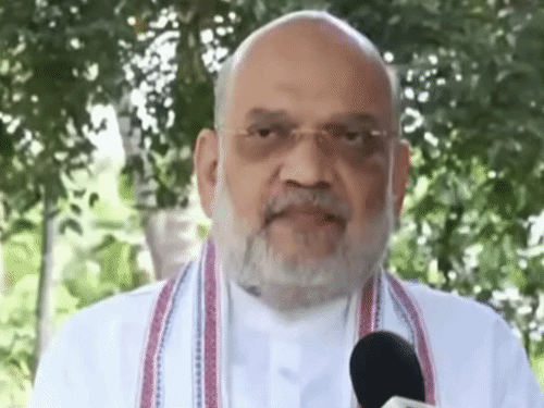अमित शाह का कांग्रेस पर हमला, बोले- पूरा राष्ट्रगीत न गाना ‘देशविरोधी’; 1937 के फैसले पर भी उठाए सवाल